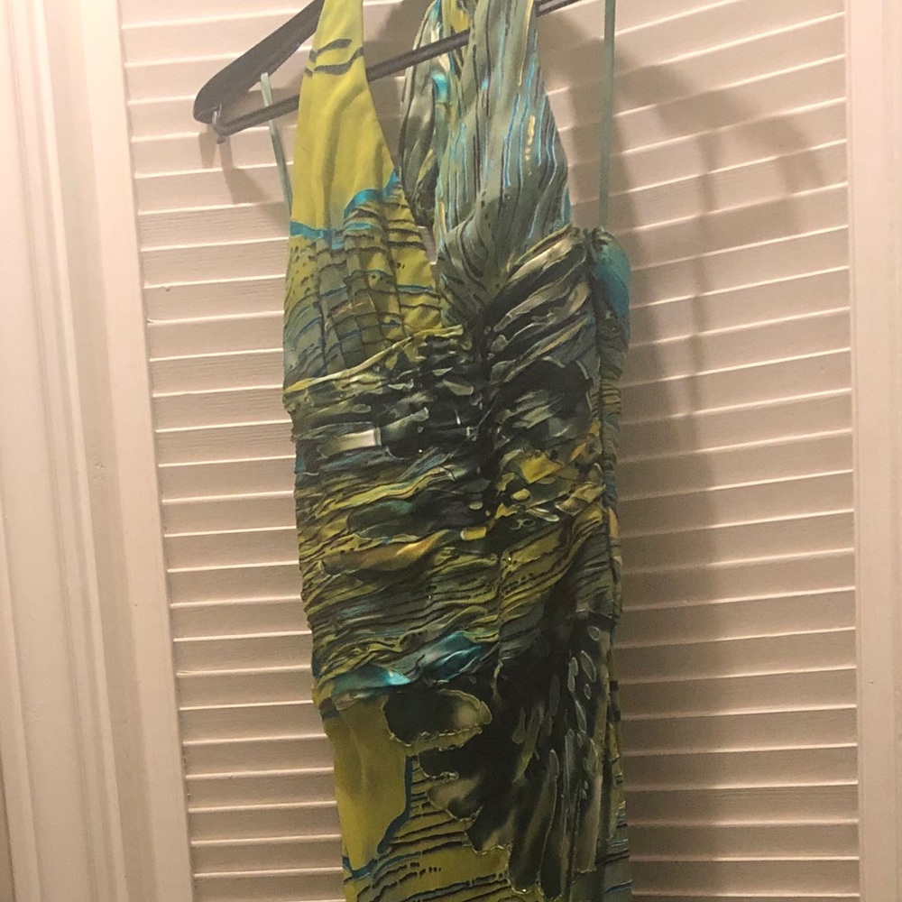 EVENING GOWN - Picture 2 of 4